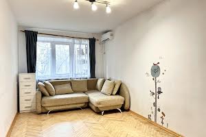 квартира за адресою Остапа Вишні вул., 9