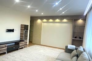 квартира за адресою Коновальця вул., 5