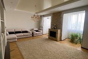 квартира за адресою Сонячна вул., 1б