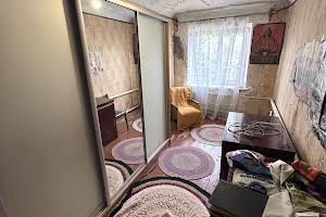 квартира за адресою Конституції, 48