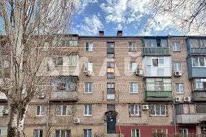 квартира за адресою Космічна вул., 3