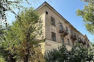 комерційна за адресою Тихвинская, 15