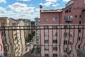 квартира за адресою Василя Симоненка вул.