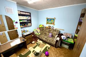 комерційна за адресою Алана Шепарда вул. (Суворова), 9
