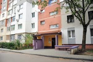 квартира по адресу Будівельників , 12