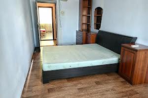 квартира по адресу Нижнеднепровская ул., 4