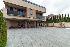 дом по адресу Набережная ул.