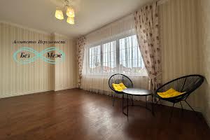 будинок за адресою Харківська вул., 4