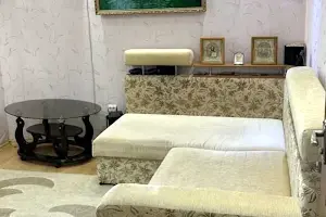 квартира за адресою Запорізька вул., 3