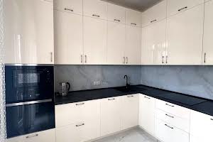 квартира по адресу Черновола просп., 75