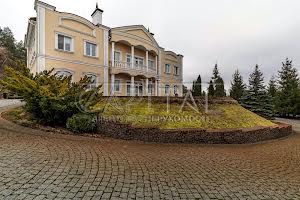 будинок за адресою Центральна