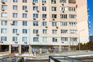 комерційна за адресою Валерія Лобановського просп. (Червонозоряний), 4-Ж