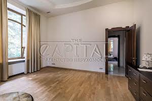 дом по адресу Старокиевская ул.