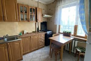 квартира за адресою Ільфа та Петрова вул., 27