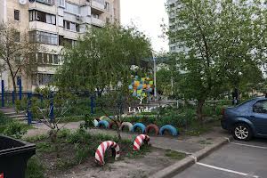 квартира за адресою Милославська вул., 17а