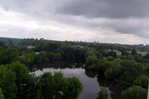 квартира за адресою Олега Міхнюка вул. (Воїнів-Інтернаціоналістів), 1