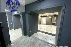 коммерческая по адресу Головна, 204