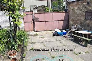 дом по адресу Парниковая ул.