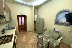 квартира за адресою Жуковского, 36