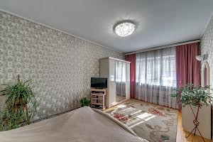 будинок за адресою Космічна вул.