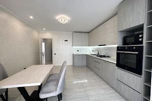 квартира за адресою Височана вул., 18