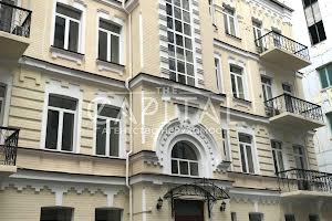 комерційна за адресою Дмитрівська вул., 44-Б