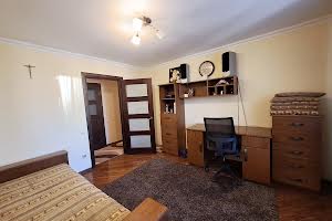 квартира за адресою Бандери Степана просп., 70