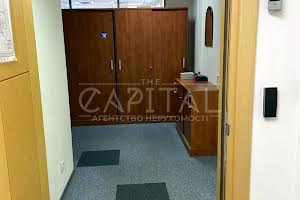 комерційна за адресою Київ, Жилянська вул., 75