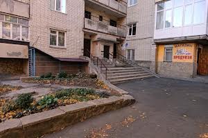 квартира по адресу вул. Небесної Сотні, 24
