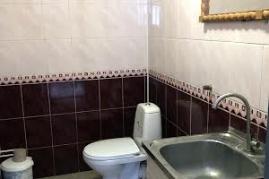 комерційна за адресою Конякіна вул., 14
