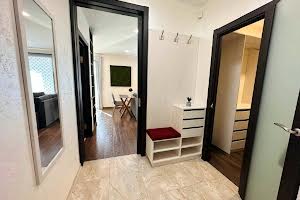 квартира за адресою Високовольтна вул., 5А