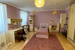 квартира за адресою Академіка Корольова вул., 16