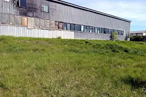 комерційна за адресою вул. Центральна, 32а