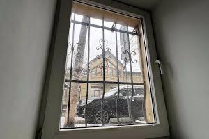 комерційна за адресою Кардинала Любомира Гузара вул., 27