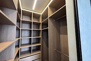 квартира за адресою Лісова вул., 42-Б