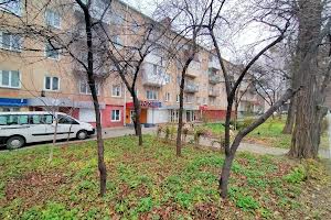 комерційна за адресою Рівне, Степана Бандери вул., 33а