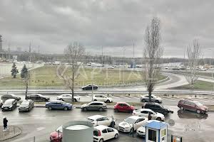комерційна за адресою Дніпровська набережна вул., 1-А