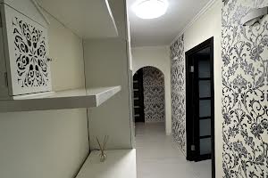 квартира по адресу Евпаторийская ул., 104