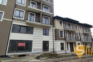 комерційна за адресою Залізнична вул., 42а
