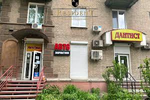 комерційна за адресою Робоча вул., 170
