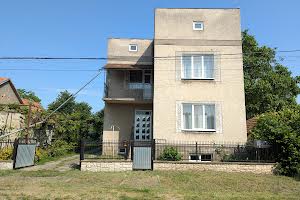 будинок за адресою Головна