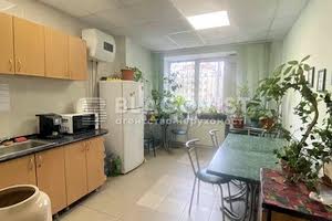 комерційна за адресою Юрія Іллєнка вул. (Мельникова), 83д