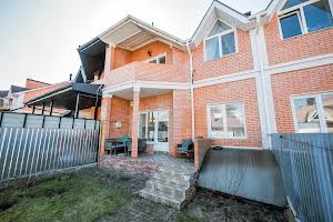 будинок за адресою Марка Вовчка вул., 14