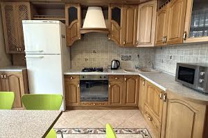 квартира за адресою Виконкомівська вул., 24а
