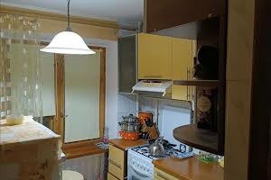 квартира за адресою Райдужна вул., 43
