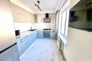 квартира за адресою Бочарова вул., 8