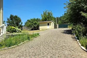 будинок за адресою Набережна, 9а