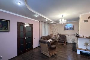 будинок за адресою Євгена Чикаленка вул., 48