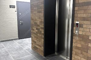 квартира за адресою Крайківського, 5