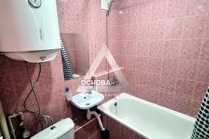 квартира за адресою Незалежної України вул. (40 років Радянської України), 2-А